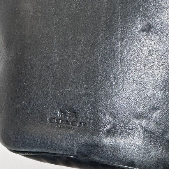 Vintage Coach Leather Legacy Bucket Bag Duffle Tote Black Soft Signature Lining - Picture 3 of 15